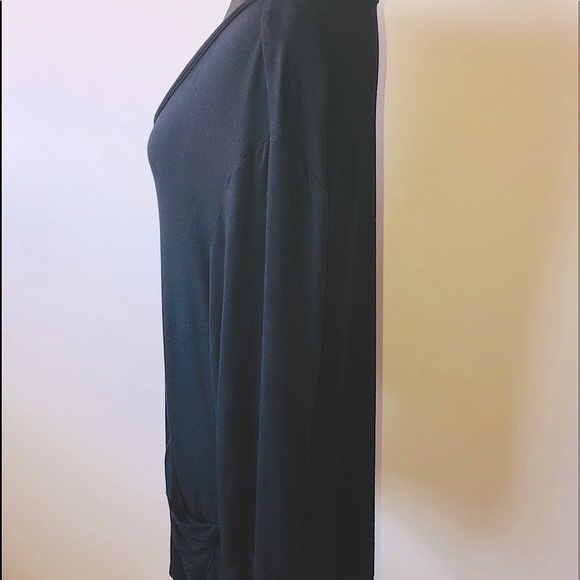 NWOT LOGO by Lori Goldstein Essential Sharkbite Hem Top - Picture 4 of 16